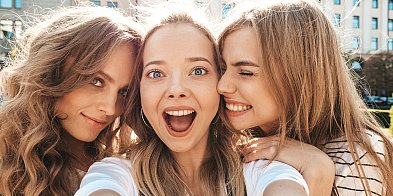 Akcja „Jestem już kobietą” Pakieciki dla dziewczyn-90328