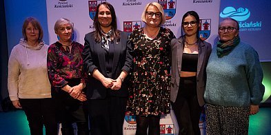 Cztery (NIE)ZWYKŁE kobiety opowiedziały o sobie