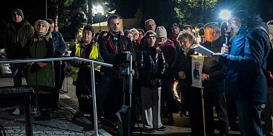 X Nocna Piesza Droga Krzyżowa z Kościana [ZDJĘCIA]