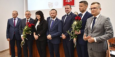 Wotum zaufania i absolutorium dla Zarządu Powiatu