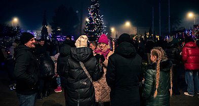 W Czempiniu odpalono świąteczne iluminacje [ZDJĘCIA, FILM]-89817