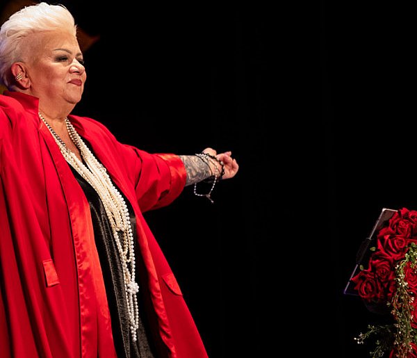 Barbara Parzęczewska porwała kościańskich seniorów [ZDJĘCIA]-89576