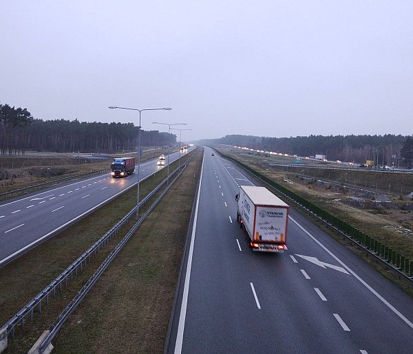 Kolejne opłaty dla kierowców. Jazda po Polsce tania nie będzie-90472