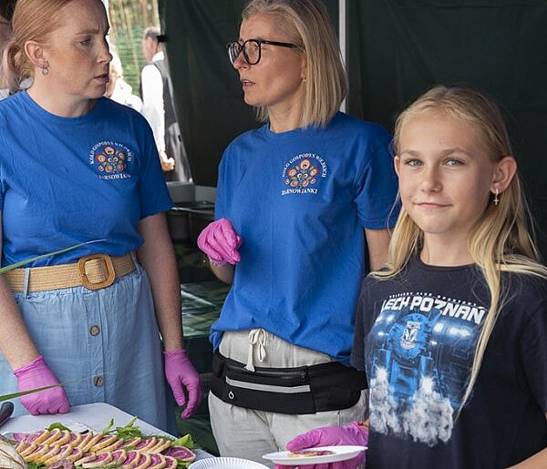 Plaża Dębiec Festiwal: Festiwal Smaków i zespoły folklorystyczne [ZDJĘCIA]