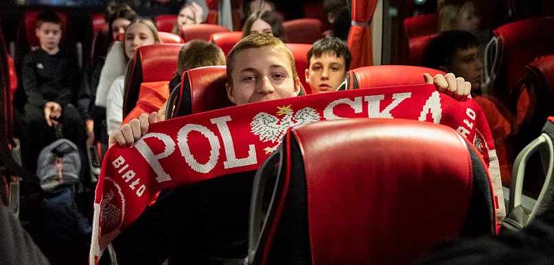 Druga grupa kibiców wyjechała z Racotu na Igrzyska [ZDJĘCIA]