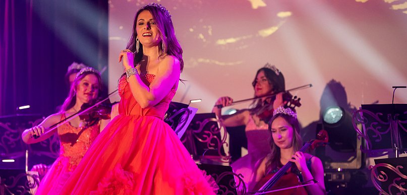 Orkiestra Księżniczek porwała kościańską publiczność [ZDJĘCIA]