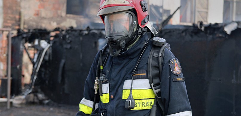 Pożar w zakładzie recyklingu w Przysiece Polskiej [AKTUALIZACJA]