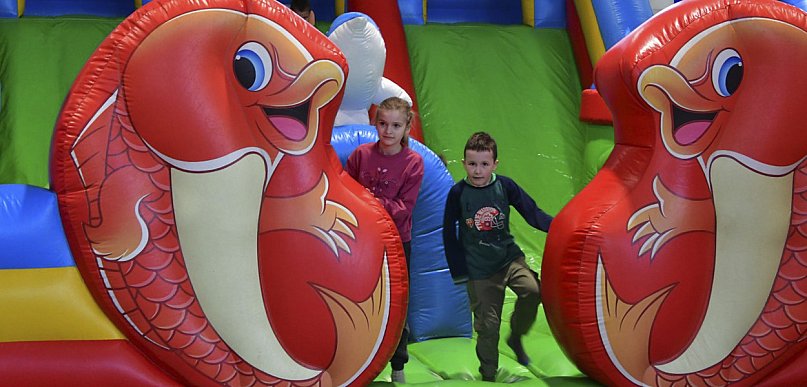 Dzieci szalały podczas Festiwalu Dmuchańców w Kościanie [ZDJĘCIA]