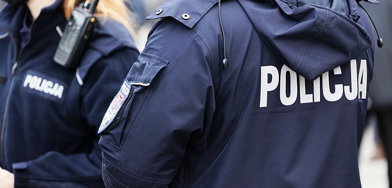 Awantura domowa w Kościanie. Syn dźgnął ojca nożem