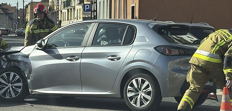 Kolizja na osiedlu Piastowskim w Kościanie [ZDJĘCIA]