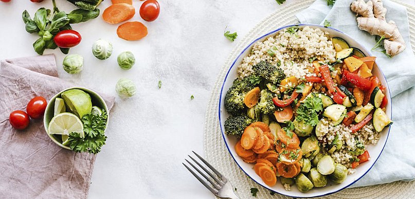 Czy każdy catering jest tak samo zdrowy – jak to sprawdzić?