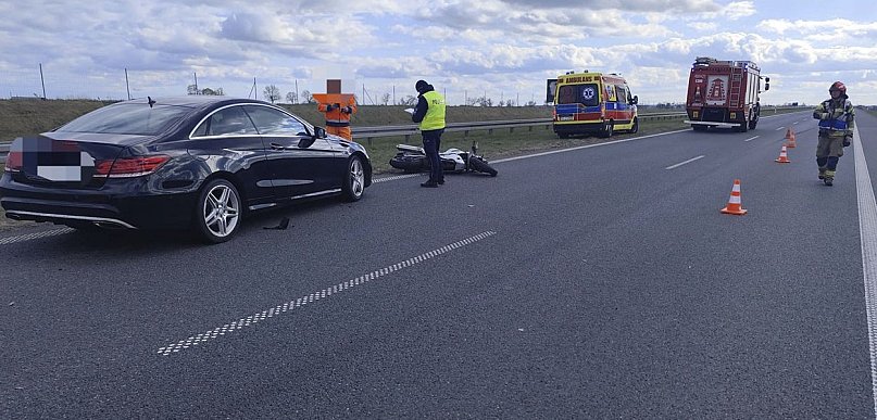 Motocykl zderzył się z autem na S5! 38-letni motocyklista poniósł śmierć