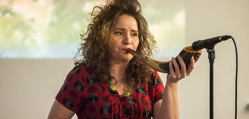 Koncert Nata Evgeny w kościańskiej bibliotece [ZDJĘCIA]