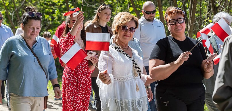 Pochód 1 Maja w Muzeum PRL Frania w Kokorzynie [ZDJĘCIA, FILM]