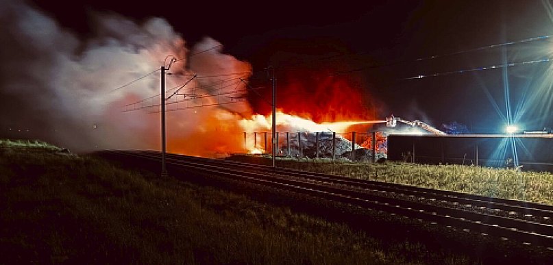 Pożar w zakładzie recyklingu w Przysiece Polskiej!