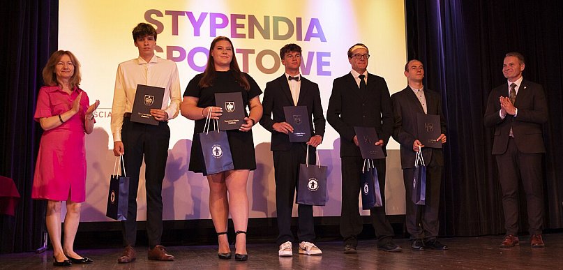 Kościańska Gala Sportu. Nagrody i stypendia dla sportowców  [ZDJĘCIA]
