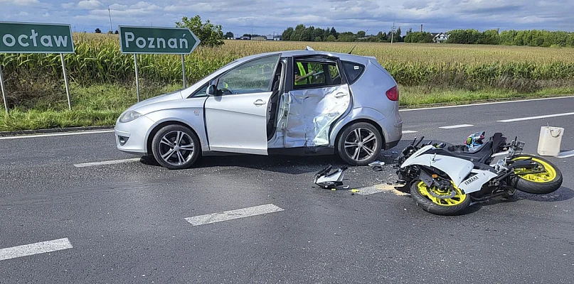 Wypadek na obwodnicy Kościana. Zderzyły się motor z osobówką [ZDJĘCIA] - 88907