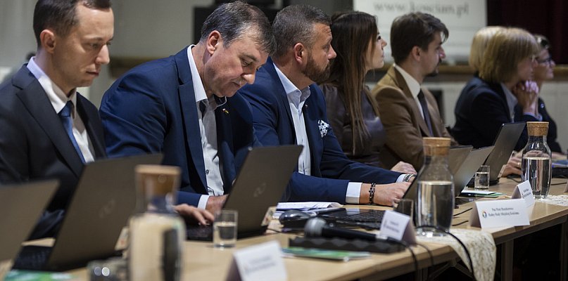 W gminie podatki w dół, w Kościanie w górę. Radni zagłosowali - 89790