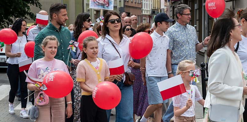Marsz dla Życia i Rodziny w Kościanie [ZDJĘCIA]
