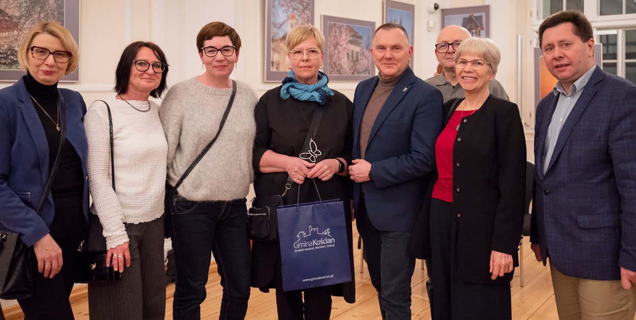 Jesienna Pani. Wernisaż fotograficzny Mirosławy Prałat [ZDJĘCIA]