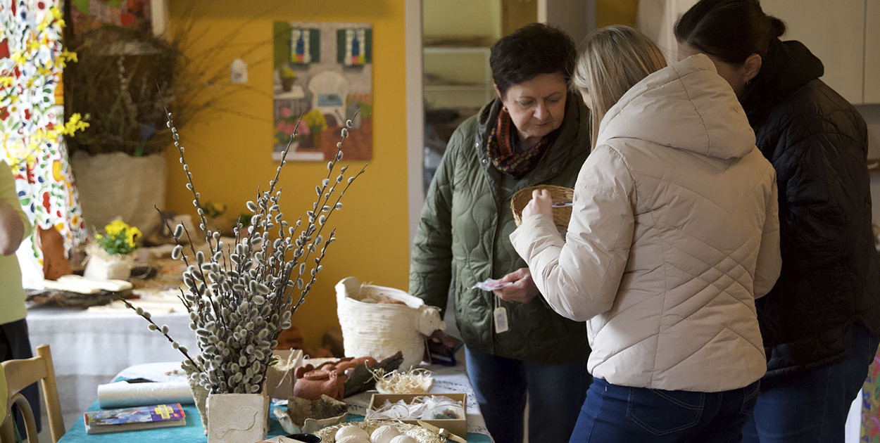 Kiermasz Wielkanocny Warsztatów Terapii Zajęciowej w Kościanie [ZDJĘCIA]