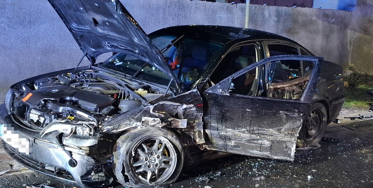 Groźny wypadek w Krzywiniu. Cztery osoby trafiły do szpitala [ZDJĘCIA]